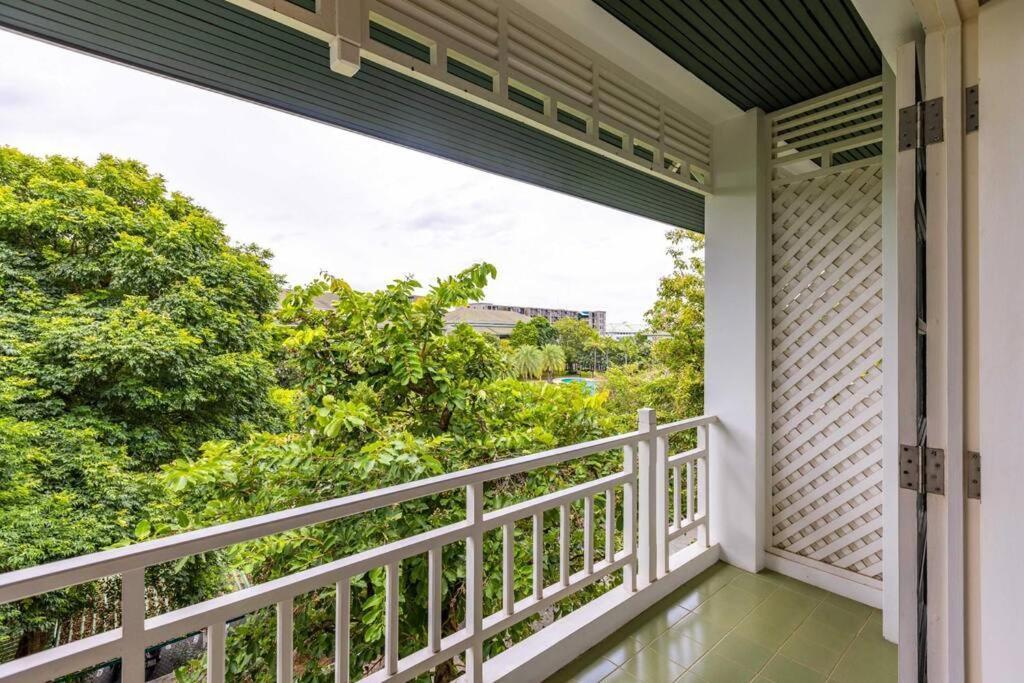 4 Bedroom Townhouse In Great Location! Χουά Χιν Εξωτερικό φωτογραφία