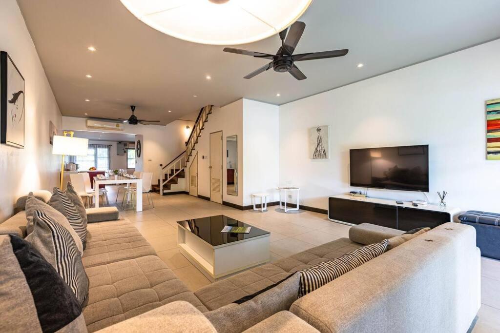4 Bedroom Townhouse In Great Location! Χουά Χιν Εξωτερικό φωτογραφία